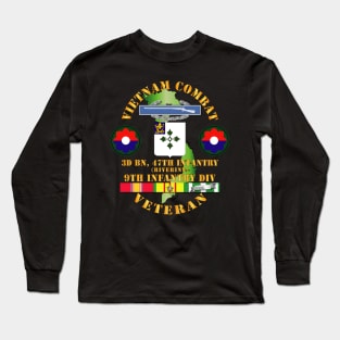 Vietnam Combat Infantry Veteran w 3rd Bn 47th Inf  (Riverine) - 9th ID SSI Long Sleeve T-Shirt